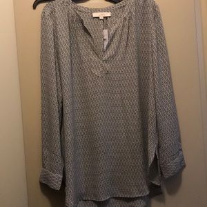 LOFT Dress shirt (perfect with leggings)